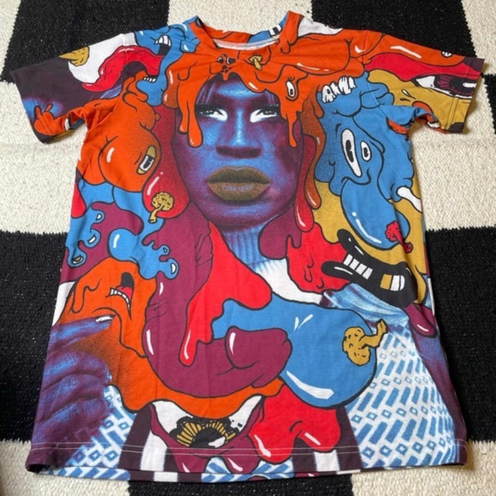 AOP Print All Over Me Colorful‎ Tee Size S
